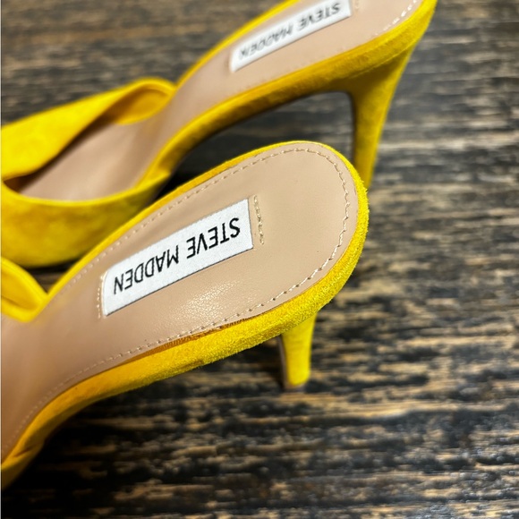 Steve Madden Sandals. - Picture 3 of 6